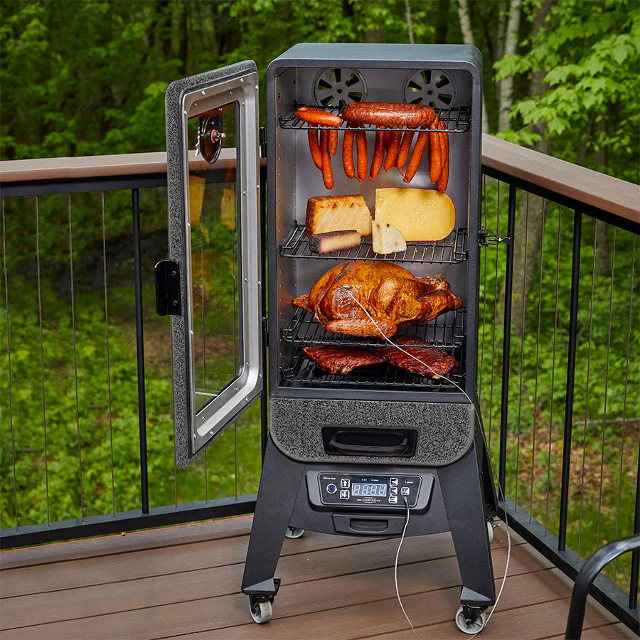 3-Series Digital Vertical Smoker, Silver Hammertone - Image 4
